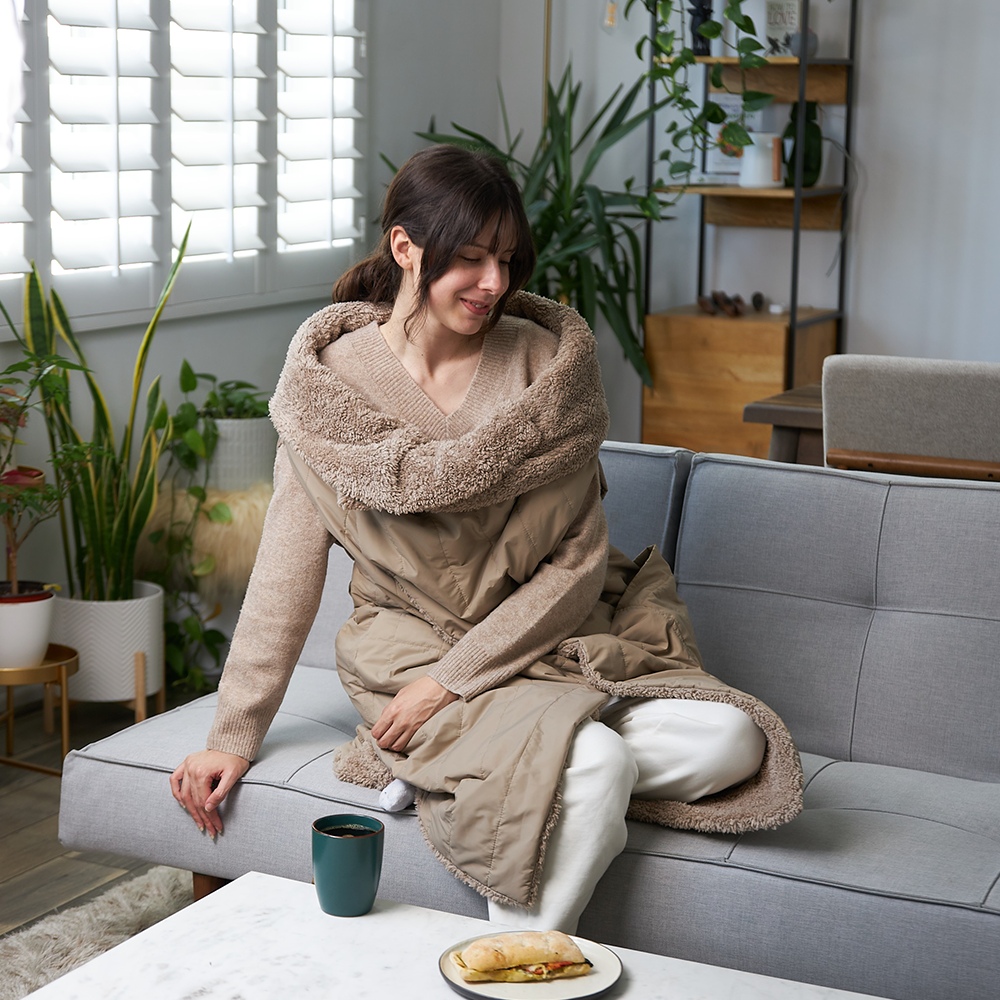 Wearable Battery Operated Heated Blanket- Z-Style 7.4V